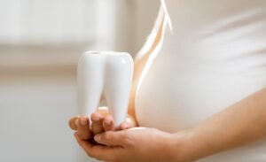 Pregnant woman and oral dental health